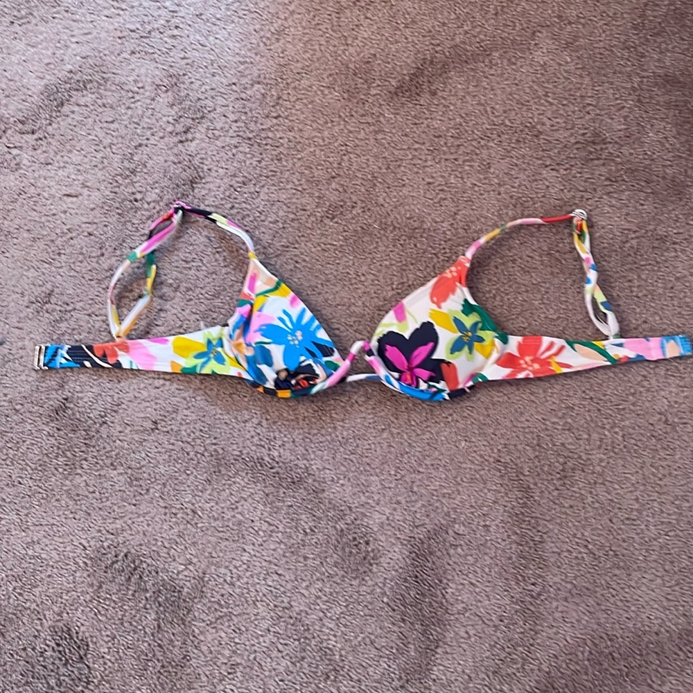 Swimsuit top